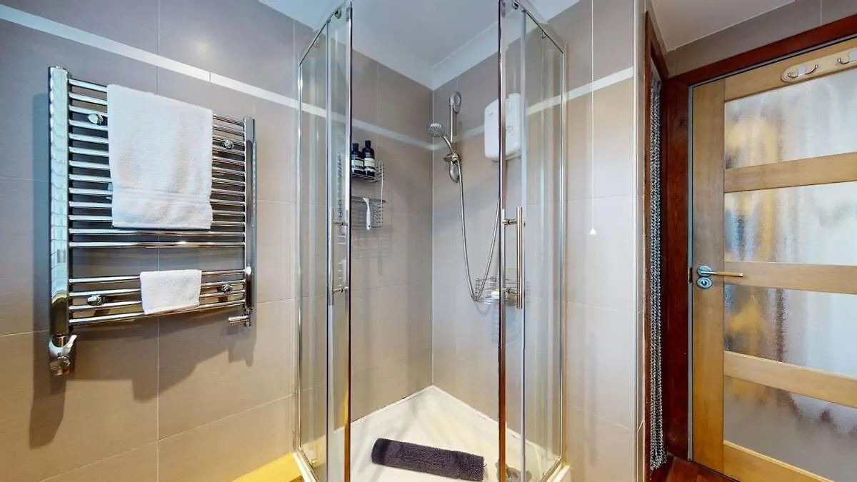 Marina View Apartment Swansea